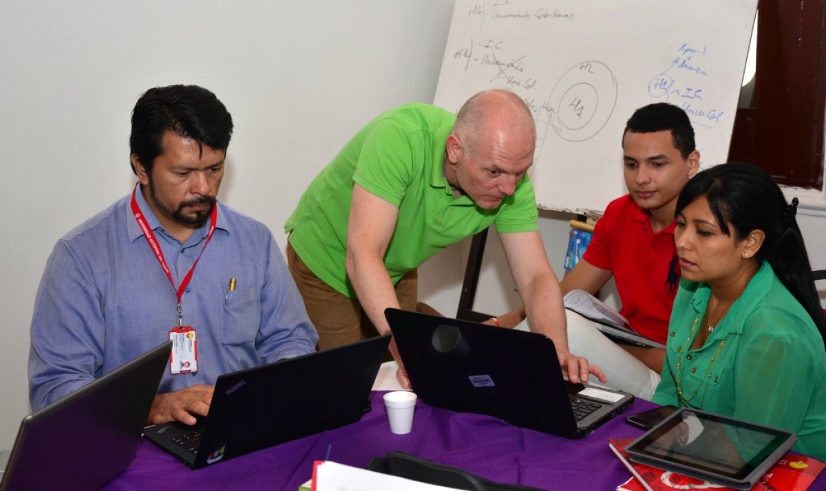 Investigadores de la Uniaut&oacute;noma son capacitados en vigilancia tecnol&oacute;gica