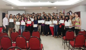 Exitoso programa institucional de capacitaci&oacute;n para estudiantes Semilleros de Investigaci&oacute;n  per&iacute;odo 2013-01