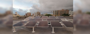 Uniaut&oacute;noma promueve la generaci&oacute;n de energ&iacute;as renovables con paneles solares